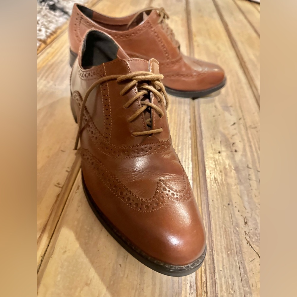 Women's Cole Haan Henry Grand Shortwing Oxford Shoe in British Tan Size 7 New